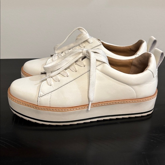 Chelsea & Violet sneakers - Picture 4 of 7